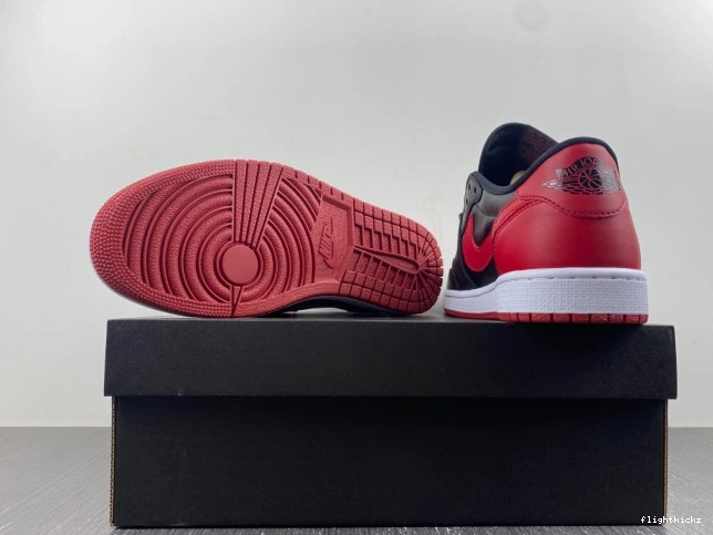 Air Retro Bred Low Jordan 705329-001 1 0714